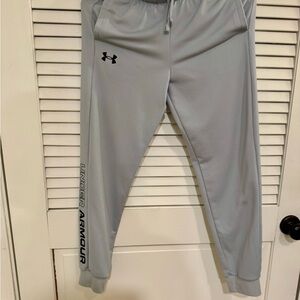 Under Armour Light Gray Kids' Athletic Joggers with Black Logo Size M